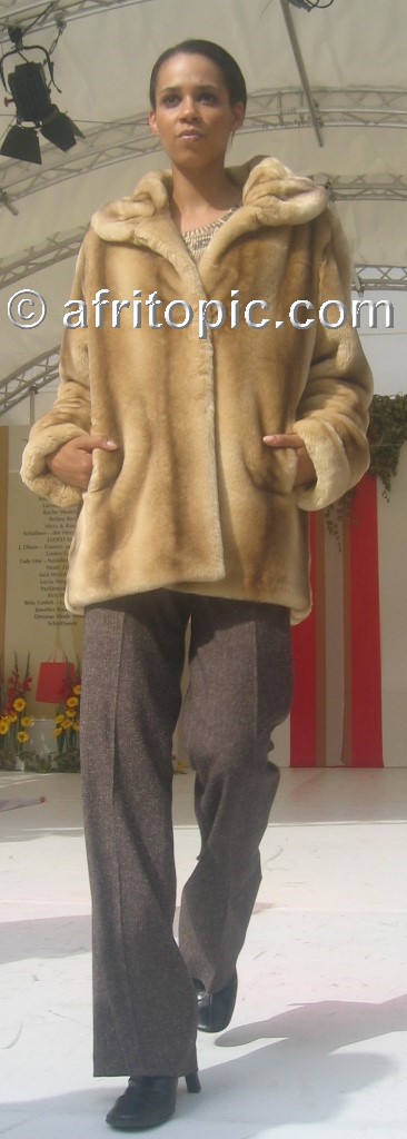 ../Images/krefash2 608b.jpg